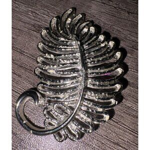 Vintage 1950s Gerrys Silver Fern Brooch